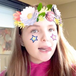 Meet your Posher, Hailey